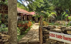 Casa Todo Bueno